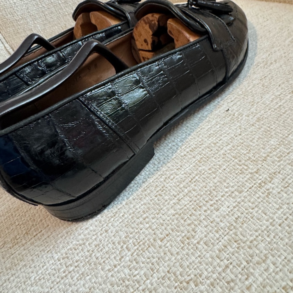 Elegant Black Genuine Crocodile Loafers - Picture 4 of 6